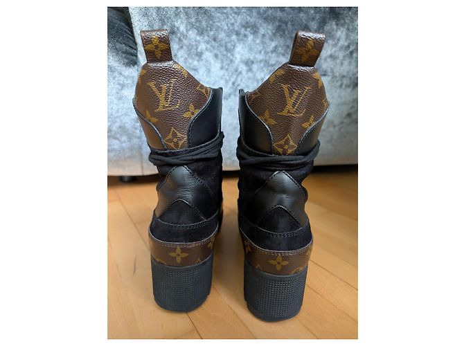 Louis Vuitton 1A4XY5 Laureate Desertboot Negro - vista 8
