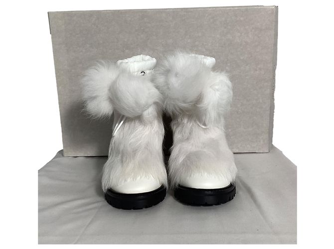 Botas de tobillo de cuero blanco con ribete de piel de Jimmy Choo Crudo - vista 5