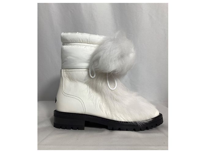 Botas de tobillo de cuero blanco con ribete de piel de Jimmy Choo Crudo - vista 9