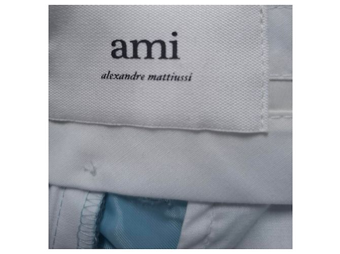 AMI Paris Faltenhose aus hellblauer Wolle - Ansicht 3