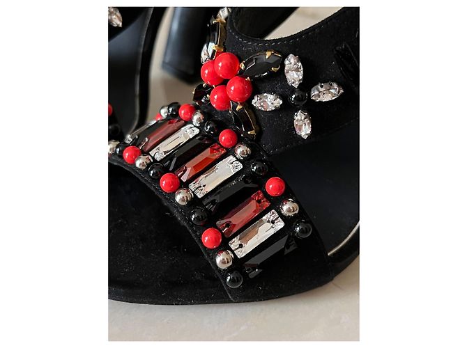 Décolleté Louis Vuitton in pelle nera con pietre Nero - vista 7