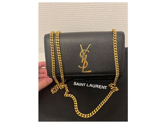 Kate Monogramme Borsa a mano Saint Laurent Kate Small in pelle nera Nero - vista 2