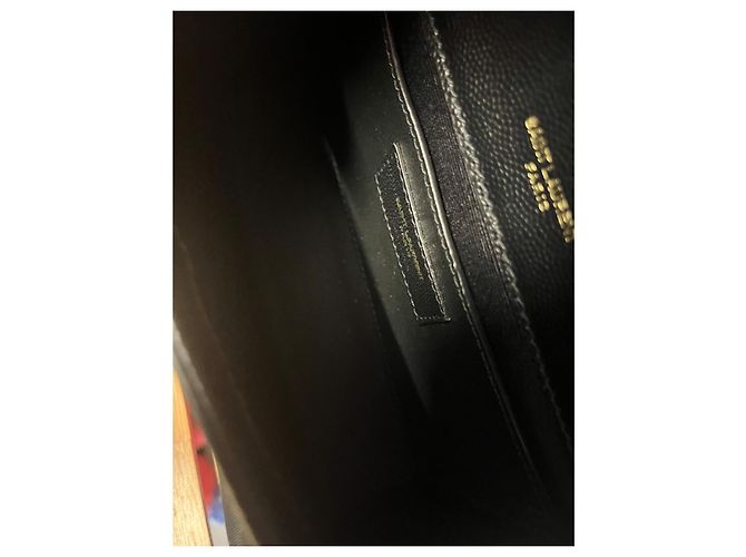 Kate Monogramme Borsa a mano Saint Laurent Kate Small in pelle nera Nero - vista 4