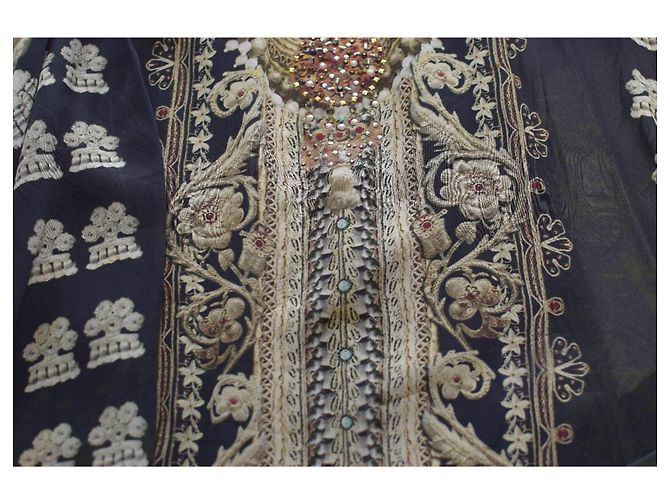 Vestido de verão longo sem mangas em seda 100% estampada e com contas, decote em V e costas nadador Camilla Azul - vista 6