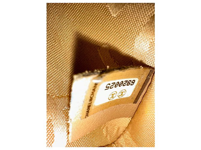 Borsa a mano Chanel Wild Stitch 2000 in pelle beige - vista 11