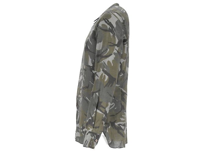Camicia a maniche lunghe con stampa camouflage Tom Ford in viscosa khaki Verde Cachi - vista 7