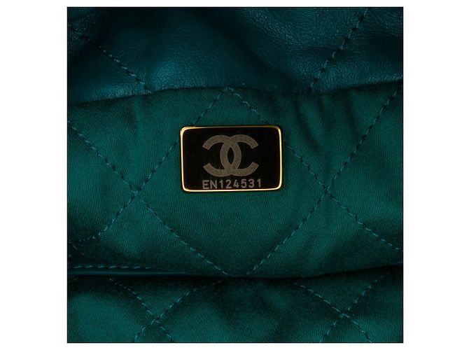 Borsa Chanel verde mini in pelle di vitello lucida 22 - vista 6