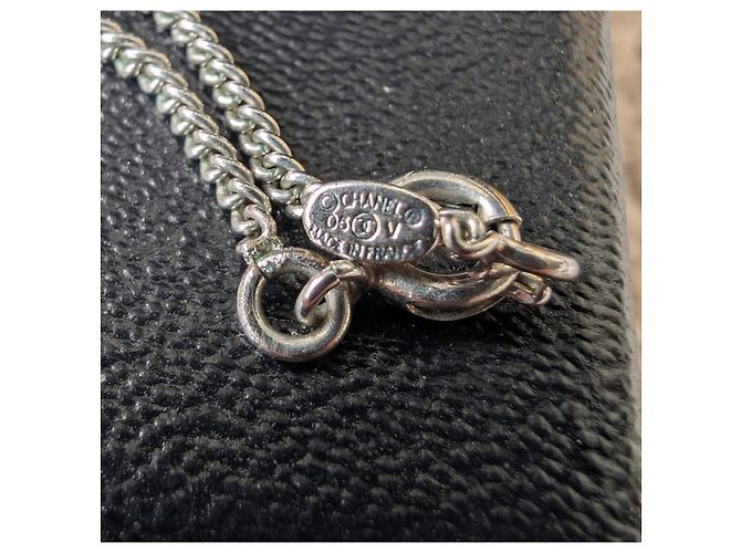 Chanel CC 05V Logo Ecru Emaille klassisch SHW Vintage Halskette Box Silber - Ansicht 6