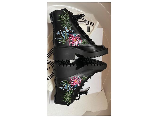 Stivaletti Kenzo in Pelle con Ricami Multicolore - vista 4