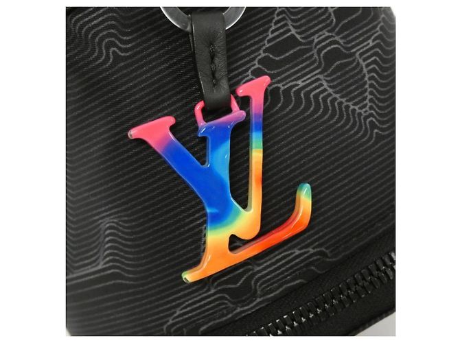 Borsa a spalla polochon doppia espandibile Louis Vuitton Nero - vista 4