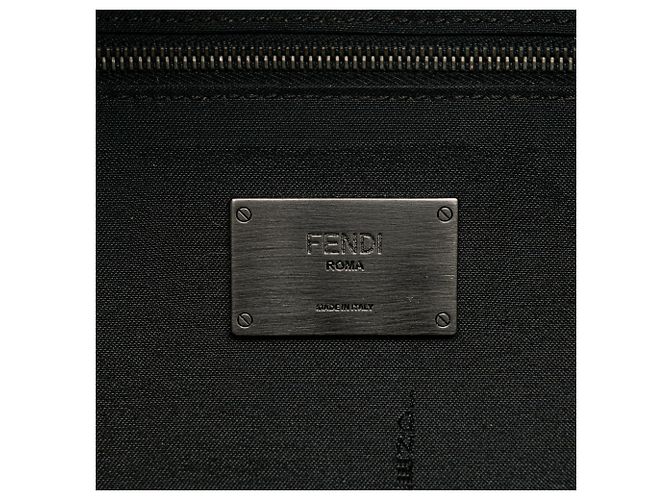 Fendi Schwarzer Vitello Grace Zucca Prägung Leder Rucksack - Ansicht 5