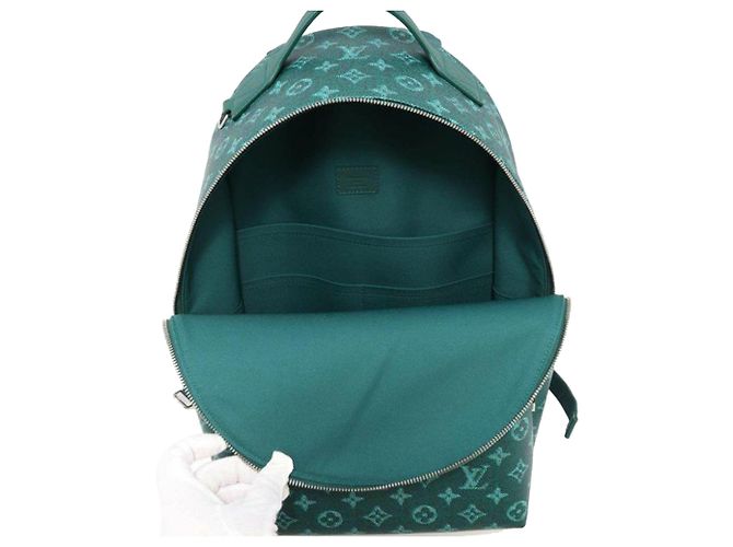 Louis Vuitton Grüner Monogram Heritage Entdeckerrucksack PM - Ansicht 4