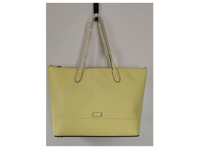 Borsa tote Ninon Lancel in pelle mimosa gialla Giallo - vista 19