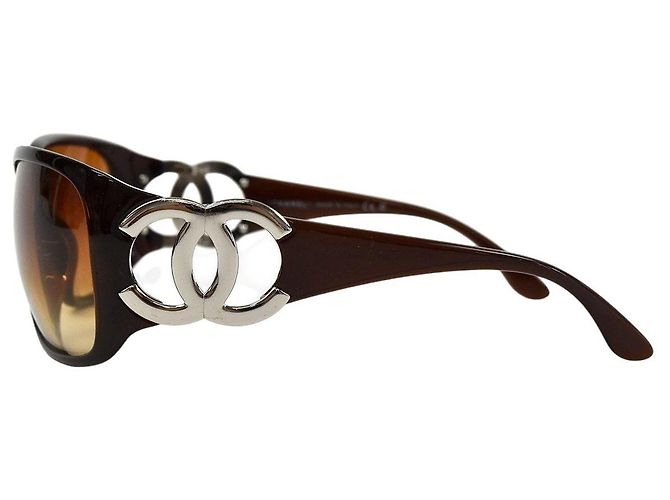 Gafas de sol tintadas marrones con logo CC plateado Chanel 6014 Castaño Plata - vista 4