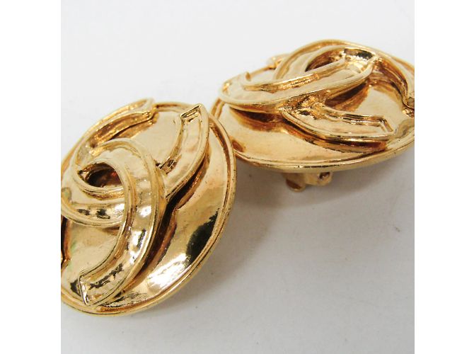 Timeless Orecchini vintage a clip COCO di Chanel D'oro - vista 3