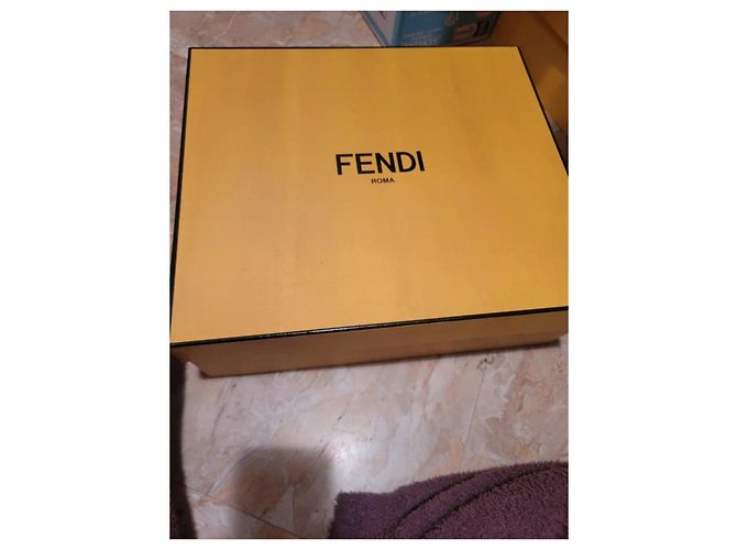 Botines Fendi Rococo en cuero rojo Roja - vista 7