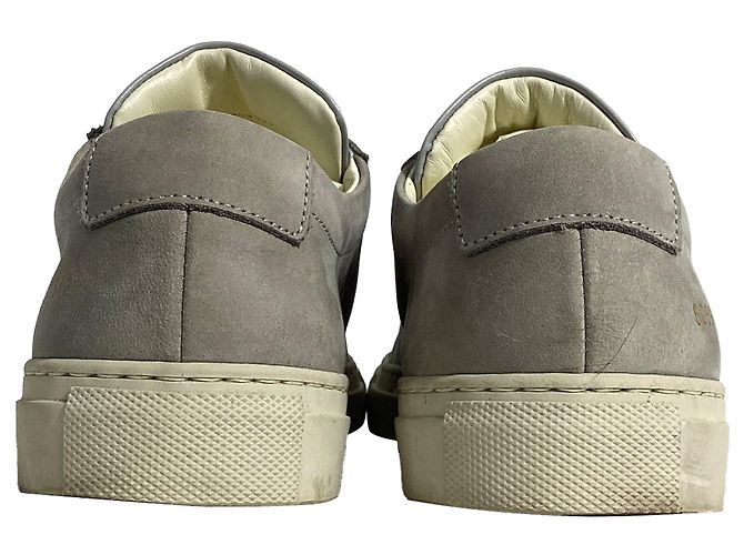 Autre Marque Sneakers Achilles Low Common Projects in suede grigio - vista 3
