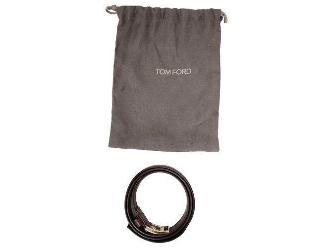 Tom Ford Basic Gürtel mit Schnalle aus burgunderfarbenem Leder Rot Bordeaux - Ansicht 5