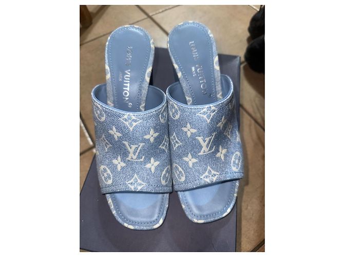 Sandali con tacco Louis Vuitton in denim blu navy 41 - vista 2