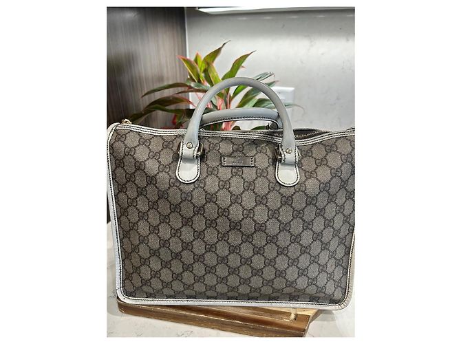 Borsa Gucci Supreme Joy in Pelle Beige Crudo Cachi - vista 2
