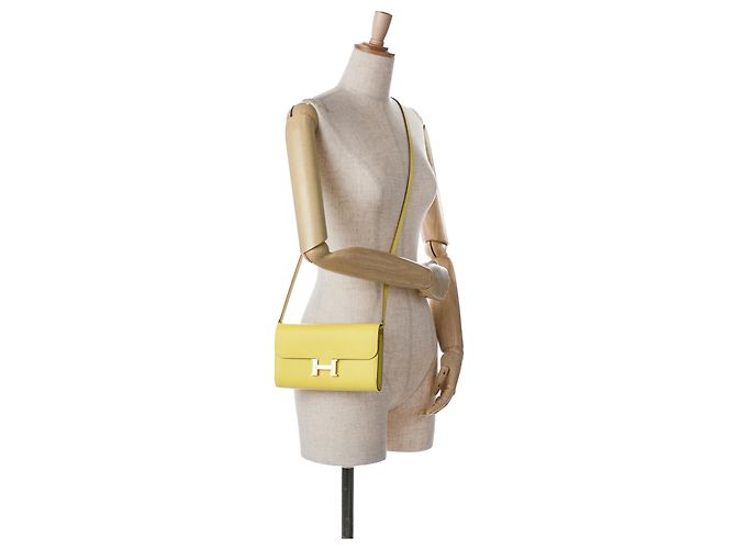 Portafoglio Hermès Constance Wallet To Go in Evercolor Giallo - vista 10