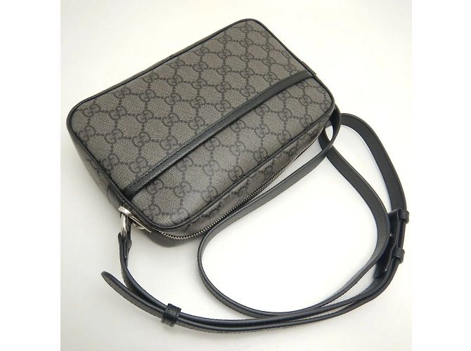 Bolsa de ombro Gucci em lona GG Supreme preta Preto - vista 3