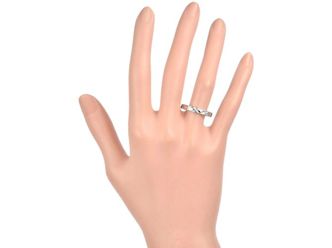 Bague Band Matelassé CHANEL en Platine 950 - vue 4