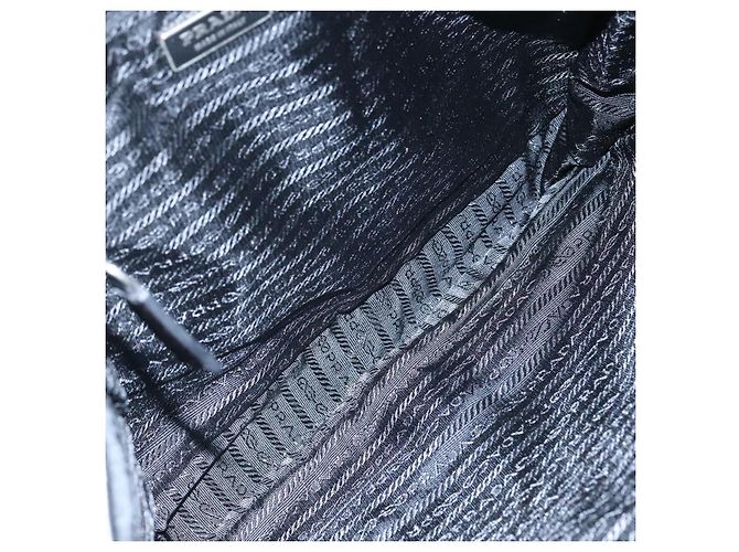 Borsa a spalla PRADA in nylon nero Auth am7560 - vista 17