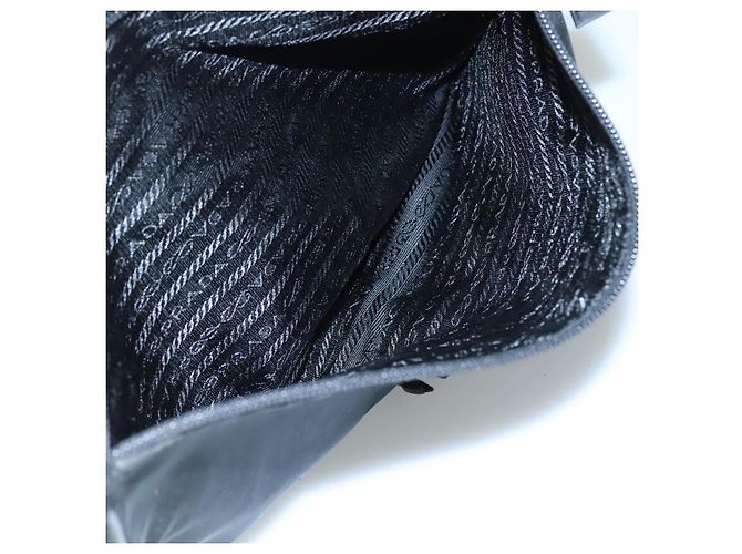 Borsa a spalla PRADA in nylon nero Auth am7560 - vista 22