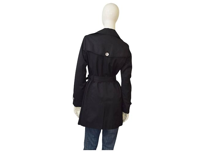 Abrigo trench negro con cinturón y doble botonadura Michael Michael Kors talla S - vista 2