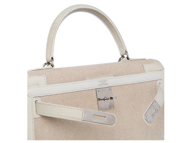Hermès HERMES Kelly 28 Bag in White Canvas - 102428 - view 6