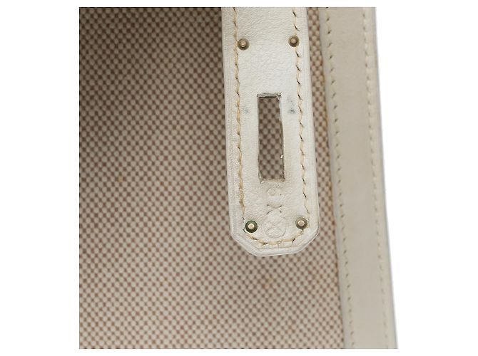 Hermès HERMES Kelly 28 Bag in White Canvas - 102428 - view 7