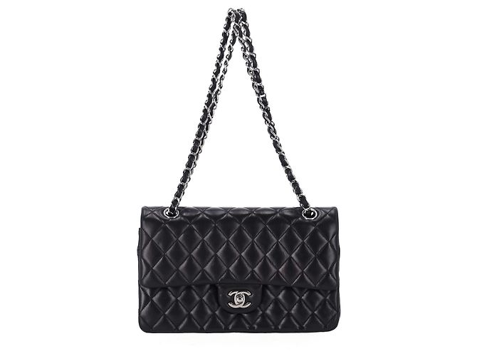 Timeless Chanel Classic Medium Double Flap Shoulder Bag in Black Lamb Leather - view 8