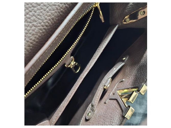 Borsa Louis Vuitton BB Capucines in pelle marrone Rosso - vista 5