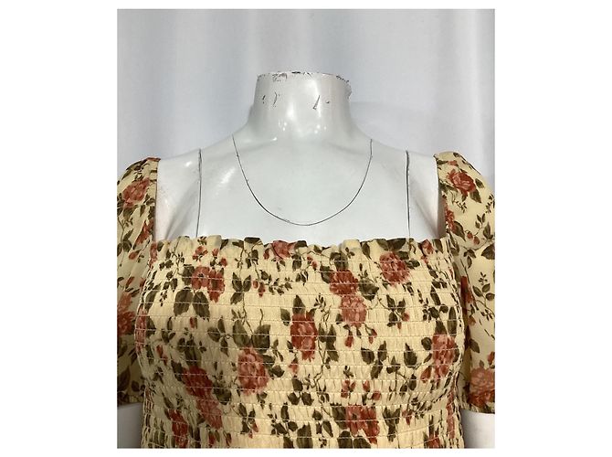 Reformation Meadow Dress in Beige Viscose - view 9