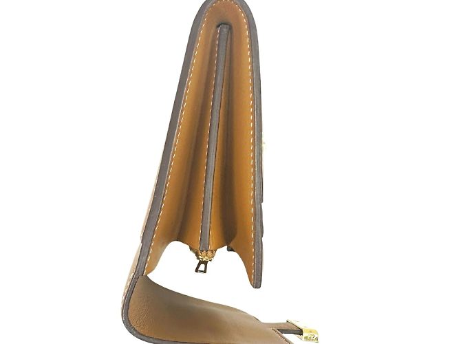 Monedero compacto Constance de Hermès Dorado - vista 3