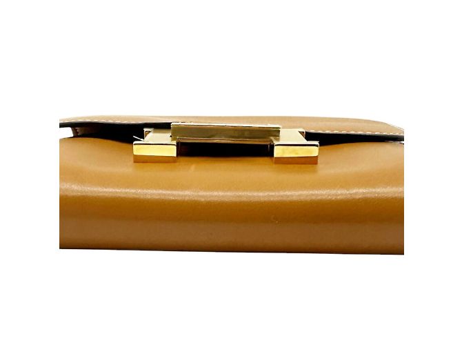 Monedero compacto Constance de Hermès Dorado - vista 5
