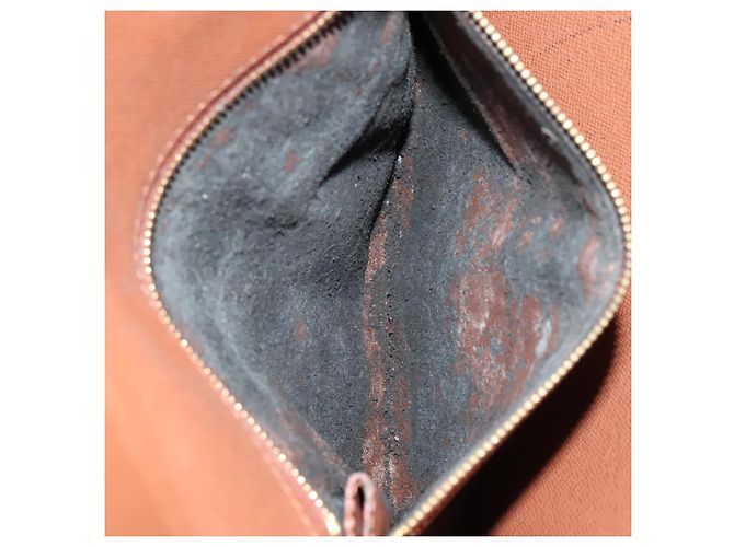 LOUIS VUITTON Monograma Burdeos 27 Bolsa de Hombro M51797 LV Auth ep7146 - vista 11