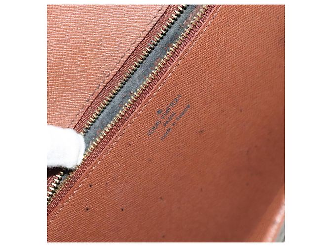 LOUIS VUITTON Monograma Burdeos 27 Bolsa de Hombro M51797 LV Auth ep7146 - vista 20