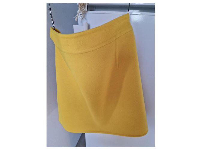 Falda envolvente Hermès de cachemira Camomille amarillo - vista 2