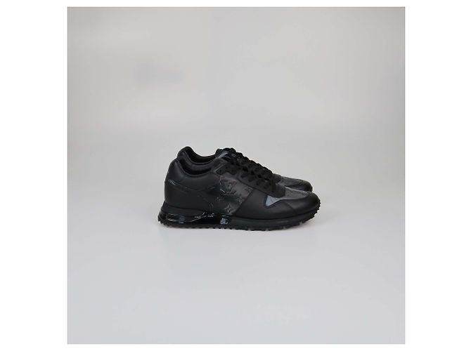 LOUIS VUITTON Sneakers T.EU 9 Leder Schwarz - Ansicht 3