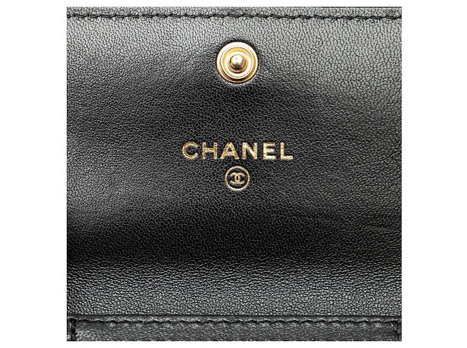 Chanel 19 Kartenhalter aus schwarzem, gestepptem Lammleder mit Kette - Ansicht 5