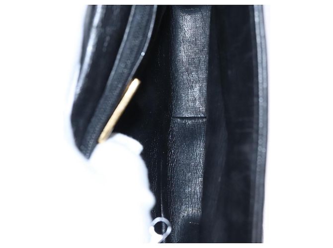 Givenchy Borsa a spalla a catena in pelle nera e oro Auth 112382 Nero D'oro - vista 12