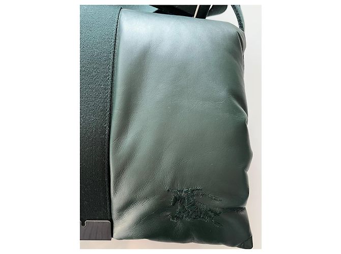 Borsa Burberry Pillow Messenger Verde Scuro Pelle - vista 4