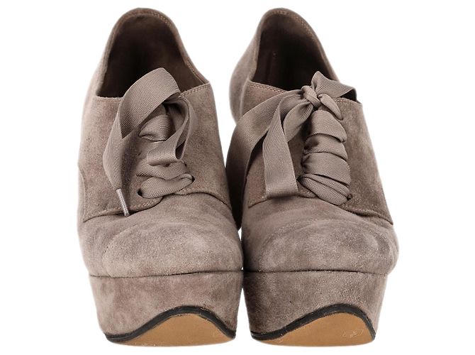Stivaletti con piattaforma e lacci Gianvito Rossi in suede beige - vista 2