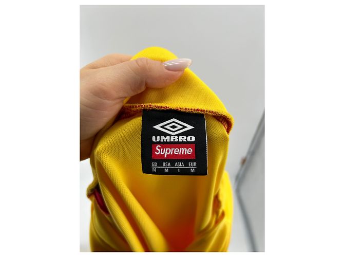 Giubbotti SUPREME T.International M Poliestere - vista 3