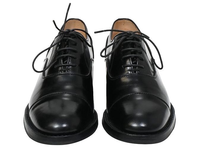 Oxfords in pelle nera di Church's con lacci Nero - vista 2