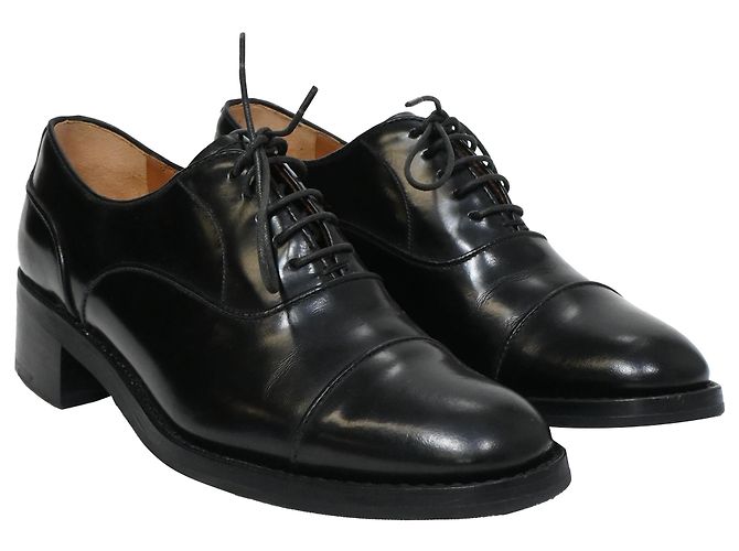 Oxfords in pelle nera di Church's con lacci Nero - vista 4