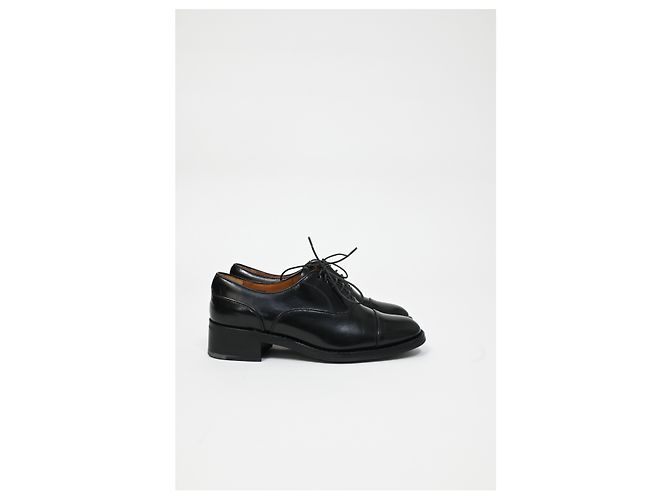 Oxfords in pelle nera di Church's con lacci Nero - vista 8