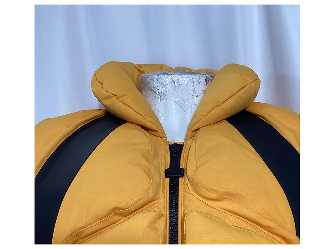 Moncler x Off-White Giverny gepolsterte Weste aus gelbem Nylon - Ansicht 10
